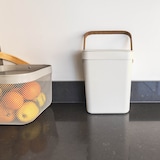 thumbnail of KITCHEN MOVE poubelle de table seau à compost blanc 5l bat-g3140w