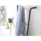 thumbnail of Yamazaki Deko Leiter Handtuchhalter Kleiderleiter Dekoleiter schwarz Garderobelnständer 45x162cm freistehend zum Anlehnen