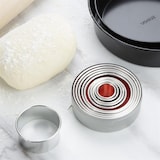 thumbnail of Lot de 11 emporte-pièces ronds acier carbone étamé | Vogue - E013