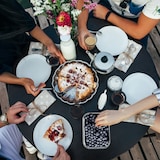 thumbnail of Relaxdays Glasbehälter mit Deckel, 12er Set, 5 Größen, Frischhaltedose, Kunststoffdeckel, luftdicht, transparent/schwarz