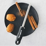 thumbnail of Râpe premium à épices manche noir lame 12,5 cm- Microplane