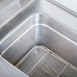 thumbnail of Romux® Fritadeira Industrial a Gás Natural de 14 litros Simples de Bancada | Fritadeira Profissional em Aço Inox com Torneira 7500 W