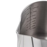 thumbnail of APS melk/universeel kannetje/melkschenkkan/roomkannetjeØ 12 cm, H: 16,5 cm, 1,4 liter