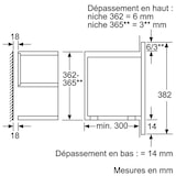 thumbnail of Bosch Serie 8 Einbau-Mikrowelle, 60 x 38 cm, Weiß BFL634GW1, mit Reinigungsunterstützung