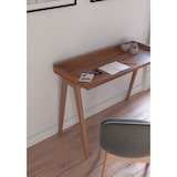 thumbnail of Escritorio 625 modelo BERLÍN en melamina Nogal con patas de madera de haya maciza, de HERDASA.