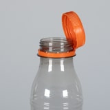 thumbnail of Bouteille en plastique 250 mL avec capsule à vis par 81