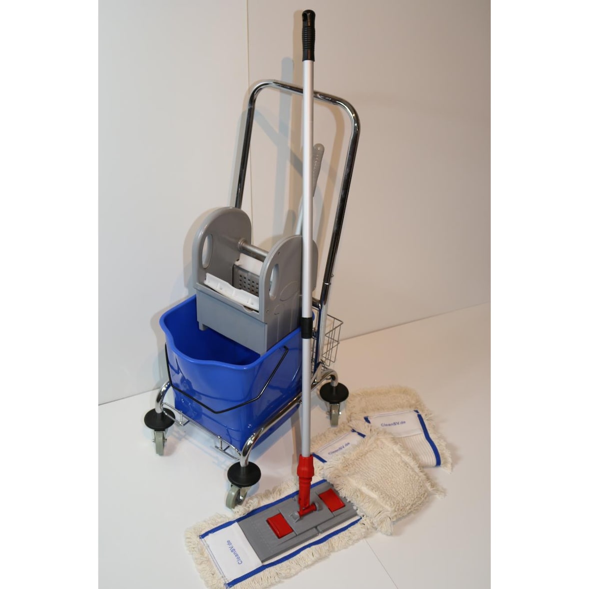 CleanSV Wischset 40 cm - Einfachfahrwagen Spr Chrom Putzwagen mit Presse, Mopset 40 cm: 3 CleanSV® Baumwollmop 40 cm, Profi Klapphalter 40 cm und