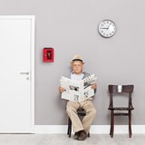 thumbnail of Relaxdays Notschlüsselkasten mit Glasscheibe, Hammer & Schlüssel, abschließbar, Metall, Notschlüsselbox, Notkasten, rot