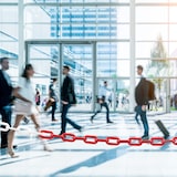 thumbnail of Relaxdays Absperrkette, 50 m, Kunststoff, Absperrung für Baustelle, Parkplatz, Warteschlangen, Kunststoffkette, rot/weiß