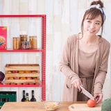 thumbnail of Relaxdays Schwerlastregal, Traglast 160 kg, 4 Ebenen, HxBxT 147,5 x 75,5 x 30,5 cm, Keller & Garage, Metallregal, rot