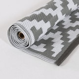 thumbnail of Alfombra de exterior rectangular de  120x180 cm  color blanco y gris , Impermeable, Reversible, Ecológica