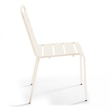 thumbnail of Set di tavolo da terrazza in metallo e 4 sedie color avorio.