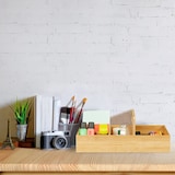 thumbnail of Relaxdays Schreibtisch Organizer aus Bambus, Stiftehalter für Büro und Zuhause, 5 Fächer, HBT 12,5x32,5x20,5 cm, natur