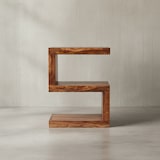 thumbnail of Beistelltisch `S` Cube `Nako`: Sheesham-Holz, S-Form, 44x30 cm, 60 cm Höhe, handgefertigt. Braun, 44x30x60 cm | Kadima Design