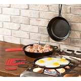 thumbnail of Lodge | Batterie de cuisine en fonte naturelle 3 pièces | 2 poêles, Crêpière + Accessoires | Sain et sans PFAS | Tous feux dont induction, four & BBQ