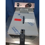 thumbnail of Fritadeira profissional para restauração, 1 cuba com 7 litros de óleo, elétrica