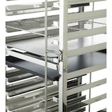 thumbnail of METRO Professional Chariot à étagères 2 en 1 GN 1/1 et plaque à pâtisserie GSC101821, acier inoxydable, 46.3 x 60.5 x 175 cm, argenté