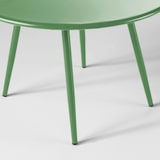 thumbnail of Table basse ronde en métal vert cactus