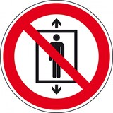 Aufzugbenutzung verboten.