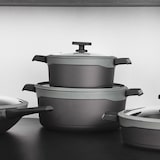 thumbnail of Masterpro Gastro Reeco - Set di pentole ø16/24/28cm con set di 3 padelle ø20/24/28cm in alluminio pressofuso Adatto all'induzione