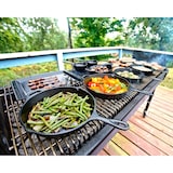 thumbnail of Lodge | Poêle en fonte naturelle 26cm | Sain et sans PFAS | Tous feux dont induction, four & BBQ | Made in USA