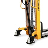 thumbnail of Hochhubwagen HH1025 - 1 t Tragkraft, 2500 mm Hubhöhe 1000 kg