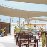 thumbnail of Toldo Vela 165gr. (PES) Waterproof Triangular Gris 5x5x5 m (Faura)