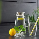 thumbnail of Intirilife Karaffe in KLAR - 1,5 Krug mit Henkel und Deckel hitzebeständig geeignet für heiße und kalte Getränke, Tee, Kaffee, Wasser uvm.