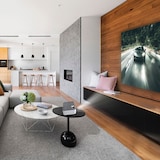 thumbnail of PRIXTON Proyector Lumière 5.000 Lúmenes HD Compatible Full HD - Blanco