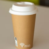 thumbnail of Couvercles dôme avec bec buveur en fibres végétales diamètre 9 cm par 50