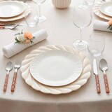 thumbnail of Ménagère 24 pièces en argent avec manche rose