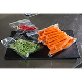 thumbnail of METRO Professional Busta sottovuoto, PA/PE, 20 x 30 cm, spessore: 90 µm, resistente fino a 100°C per max 4h, adatta a cottura Sous-Vide, 100 pezzi