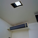 thumbnail of MPC TARIFA 1800W Radiatore a Infrarossi per Esterno, Alluminio Nero, Onde Lunghe, Nessuna Emissione di Luce, IP65, con telecomando. IP65