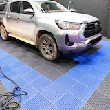 thumbnail of Loseta Reforzada 33x33cm (Azul) Suelo ventilado antihumedad. Zonas húmedas, garajes, lavaderos, frigoríficos, baños, piscinas