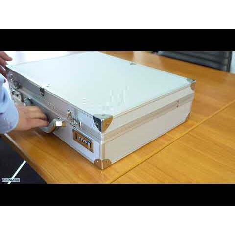 Aktenkoffer OCTAN/ 45103, B45,5xH34xT12 cm, silber, Aluminium