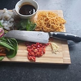 thumbnail of Executive-Plus Serie 7` Santokumesser 61 HRC  Damaszenerstahl Schwarz