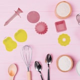 thumbnail of Set de 7 ustensiles de pâtisserie avec stylo de décoration et mini moules Fackelmann Mini Monsters