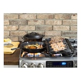 thumbnail of Lodge - 2-in-1-Kochplatte aus Gusseisen : Grill und Plancha - 42x24cm - Gasherd, Backofen oder Grill