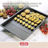 thumbnail of Plaque à pizza rectangulaire perforée extensible 37 à 52 x 33 cm Zenker Black Metallic