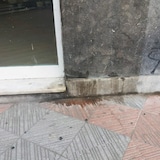 thumbnail of Repelente de urina (1 l) - Para aplicação em superfícies de pedra, tijolo, betão Impede a entrada de urina em pessoas e animais