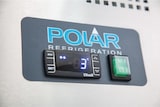 thumbnail of Saladette GN de 2 puertas Polar Series U con capota protectora