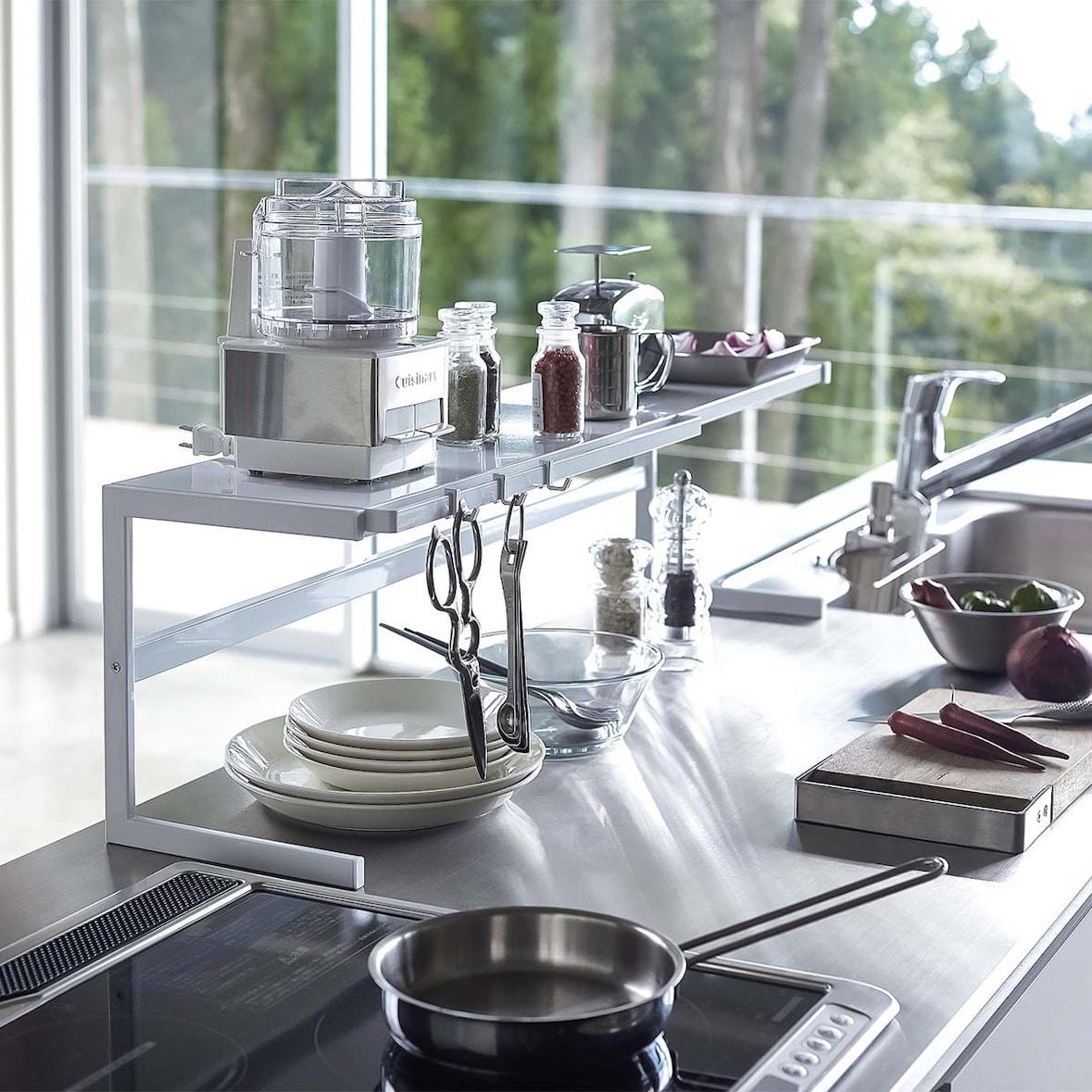 Yamazaki Küchenregal Standregal Arbeitsplatte weiß Metall ausziehbar 54-92x25x22cm "TOWER"