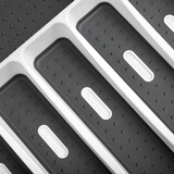 thumbnail of Rayen | Bestek Organiser | 6 Compartimenten | Keuken Lade Organiser | Antislip Poten | Polypropyleen | Wit | Afmeting: 40x32,5x5 cm