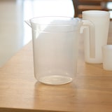 thumbnail of Carafes réutilisables en plastique translucide jaugée 1 L par 120