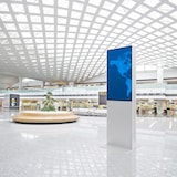 thumbnail of Exposiciónate Smart Line Coluna informativa digital dupla face com ecrã Samsung de 50" branco DITDTOTEM50C9003ESF