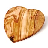 thumbnail of Brett aus Olivenholz in Herzform 20 cm