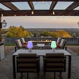 thumbnail of WellHome Set mit 2 kabellosen LED-Außenlampen in Weiß
