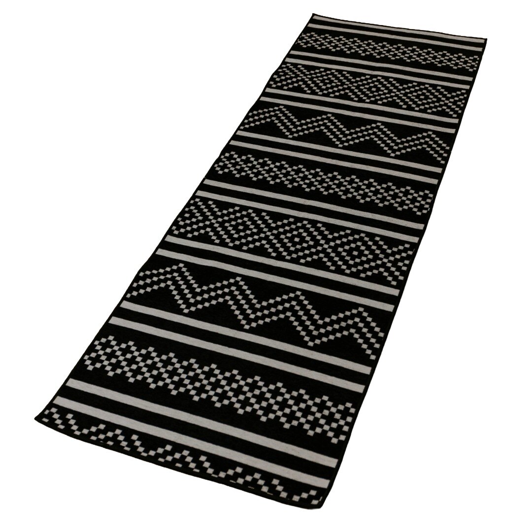 Björn&Schiller Teppichläufer 60x180 cm, schwarz (Shadow Grid) rutschfester Teppich für Diele, Küche, Schlafzimmer und Wohnzimmer