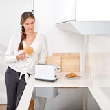 thumbnail of Tostapane tostiera colore bianco Black Decker 820w BXTOA820E