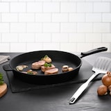 thumbnail of Gusseisenpfanne, Ø 32 cm, Serie CI 350